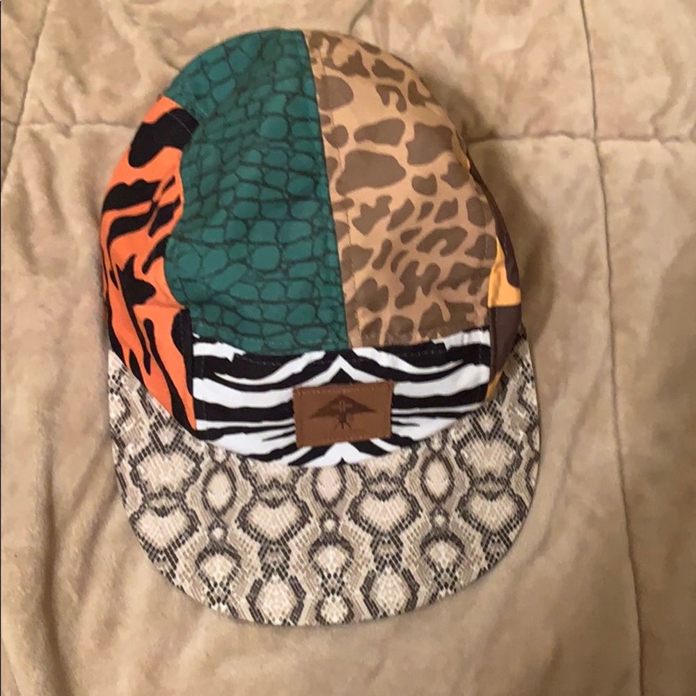 LRG Savage Safari 5 Panel